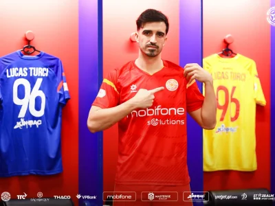 PVF-CAND gây sốc: Chiêu mộ trung vệ Brazil đẳng cấp thay thế Hiểu Minh chấn thương