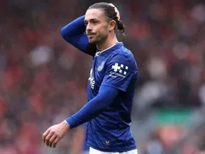 Sốc: Jack Grealish chính thức nghỉ hết mùa, dính chấn thương nặng phải phẫu thuật