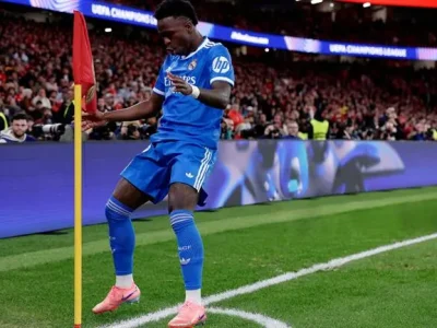 Vinicius Junior Lập Kỷ Lục, Vượt Mặt Huyền Thoại Kaka Ở Champions League