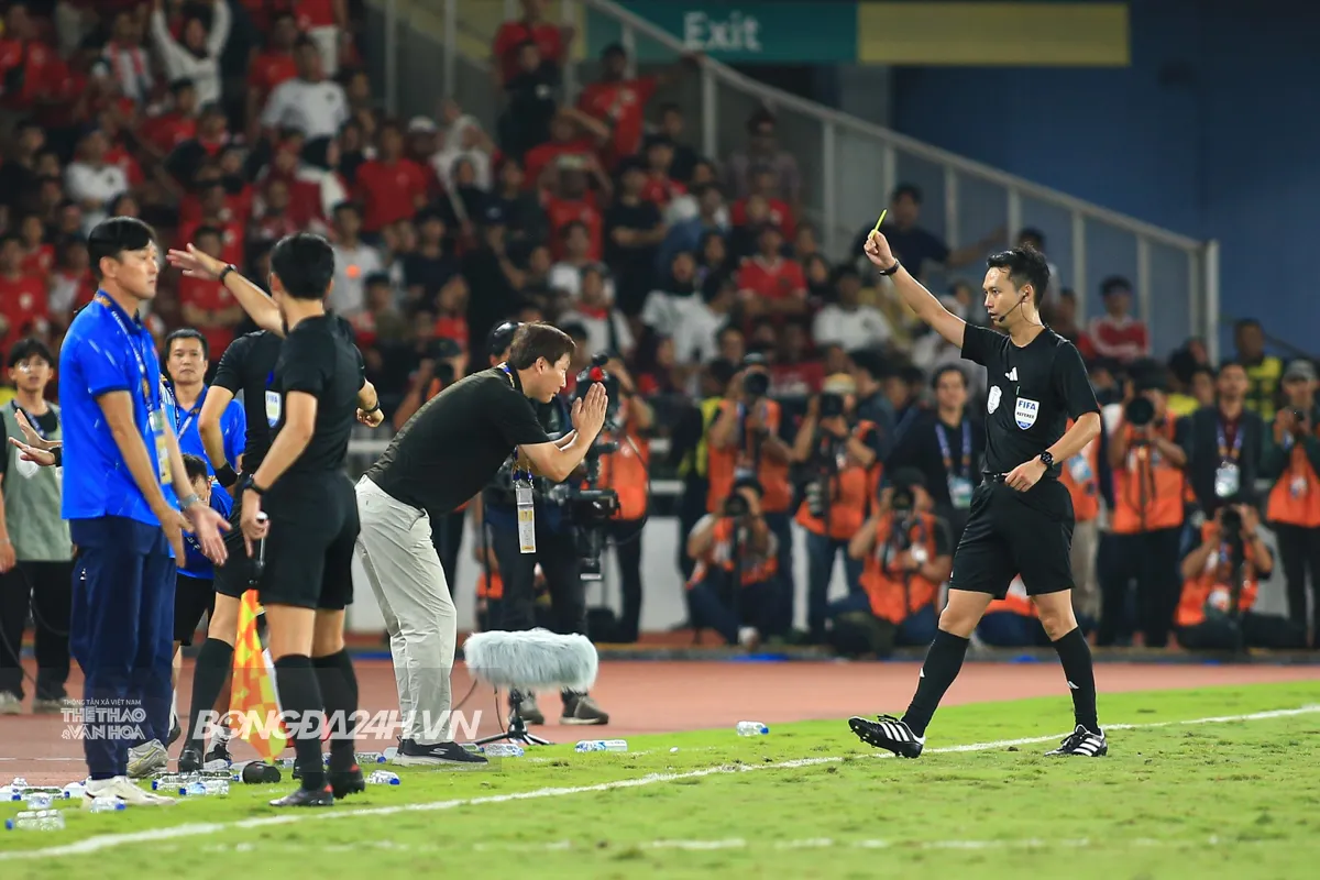 HLV Kim Sang Sik tại giải U23 Đông Nam Á