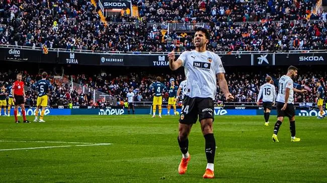 Nhận định Real Betis vs Valencia (22h15 ngày 12) Bảo vệ top 6 2