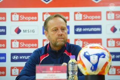 HLV Polking tuyên bố 'không buông xuôi', CAHN quyết 'cắn răng' đánh bại Tampines Rovers dù bị loại 1