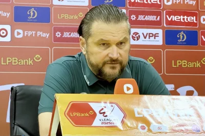 V.League 2025/26 chấn động: Hai 'thuyền trưởng' ngoại quốc bị cấm chỉ đạo vòng 13, Thể Công Viettel và Ninh Bình FC lao đao 1